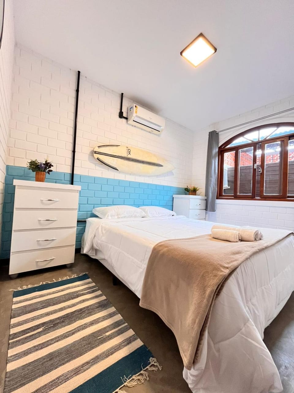 Quarto Backdoor, confortável e a 50m da praia do Campeche Vacation rental in Florianopolis