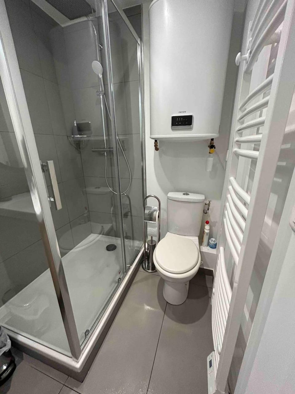 Shower, Toilet, Bathroom