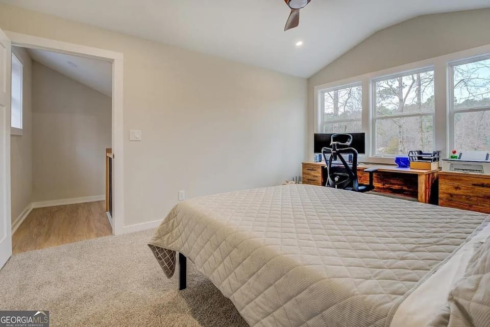 Lakefront Getaway on Jackson Lake - 3BR-2BA-Hottub House in Jackson Lake