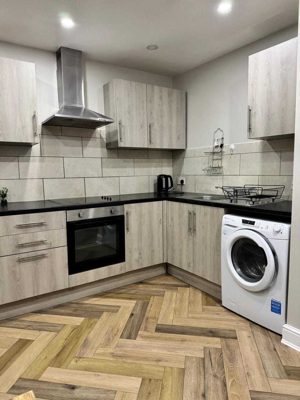 Stylish 2 Bed Apt Near Birmingham Apartment in Birmingham