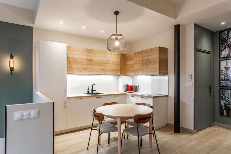 Modern duplex 10 min from Place de la Nation Apartment in Paris