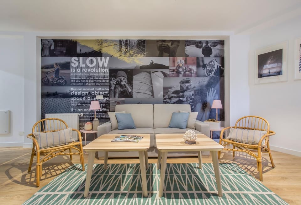 Living room, Decorative detail, Seating area