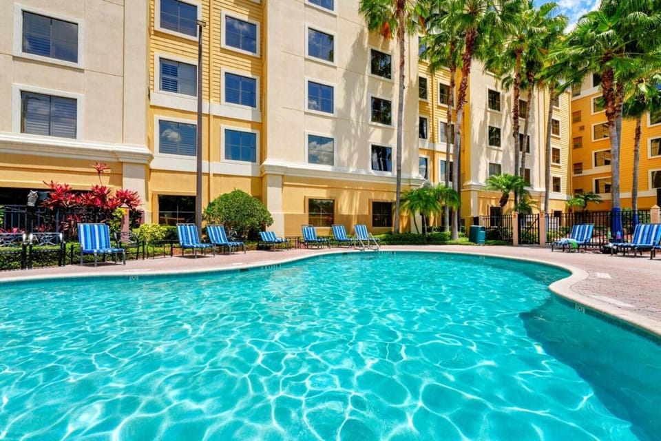 King suite near Epic & Universal, free parking Apartment in Orlando