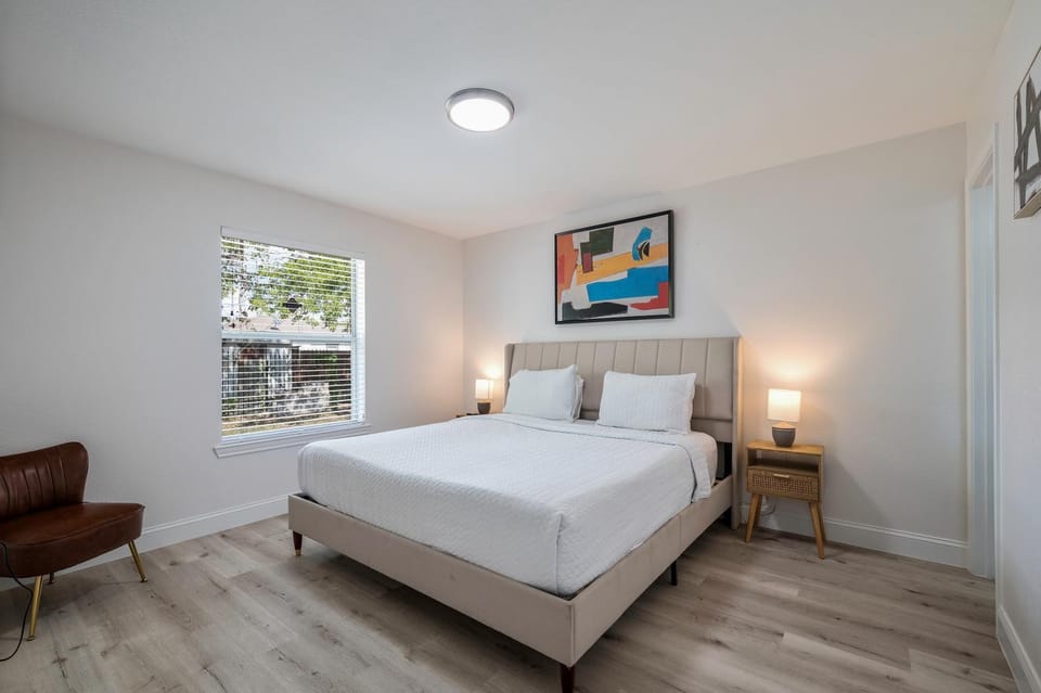 Bed, TV and multimedia
