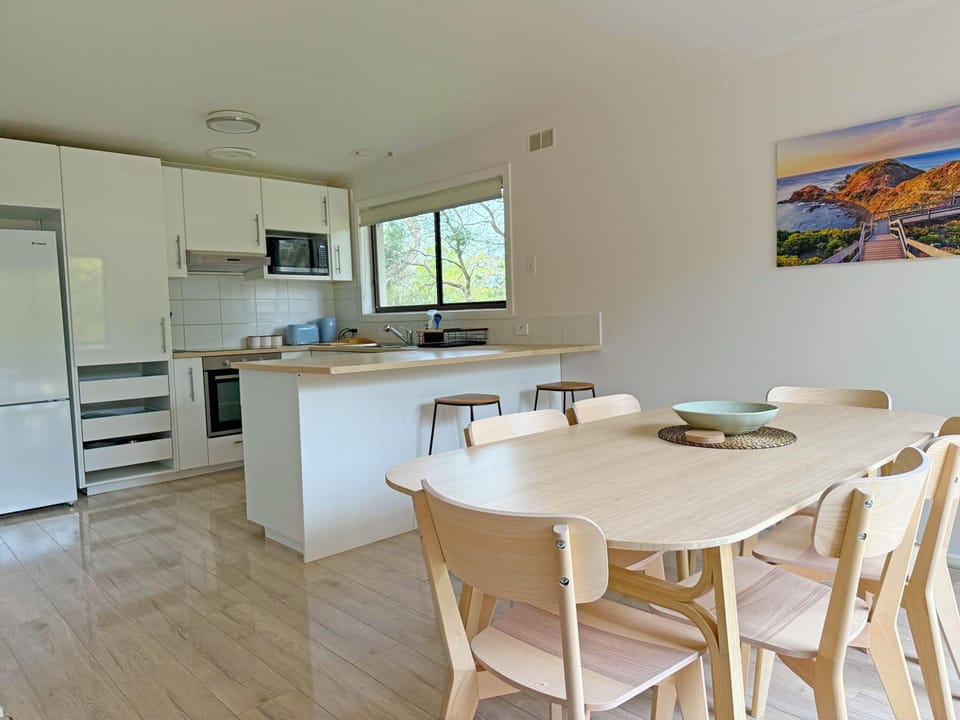Beauna Vista Beach Retreat House in Melbourne