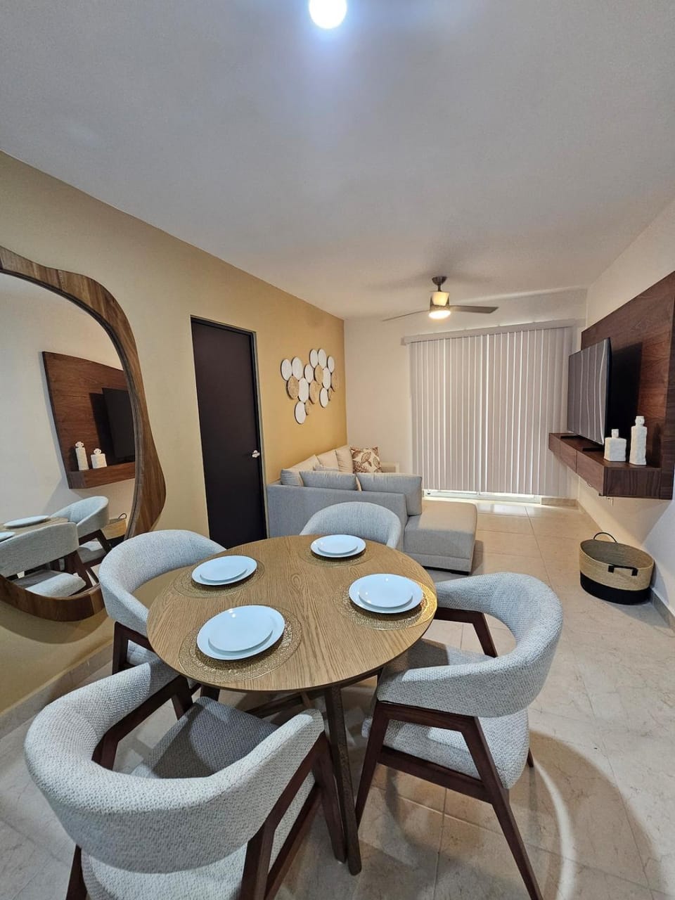 Ground floor condominium at the foot of the pool Apartment in Playa del Carmen