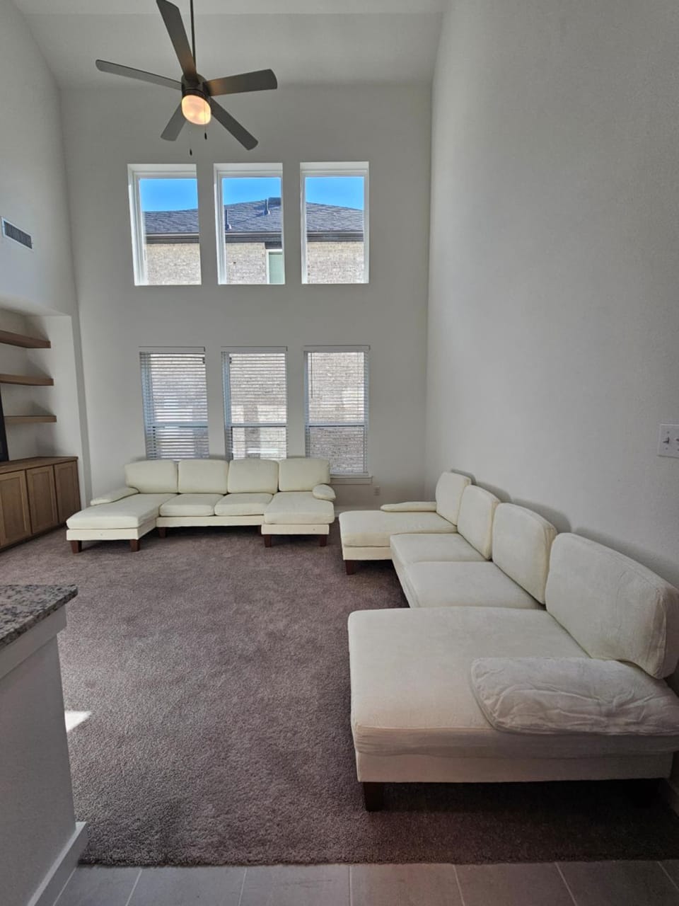 Communal lounge/ TV room