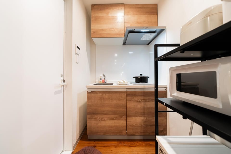 A1 Shibuya , 1 room, 7 mins to ST Max 2P 渋谷全新装修 交通中心 车站7分钟 最大2人 直达新宿 涉谷 表参道 品川 池袋 上野 代代木 银座 原宿 Apartment in Shibuya