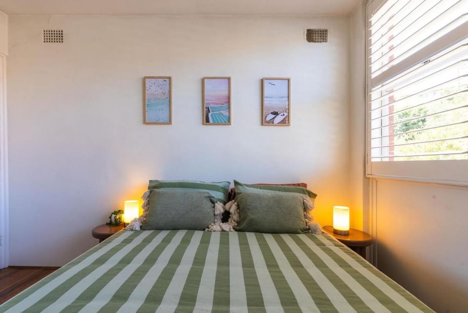 Freshwater Coastal Hideaway - 1 bedroom sleeps 4 Apartment in Sydney
