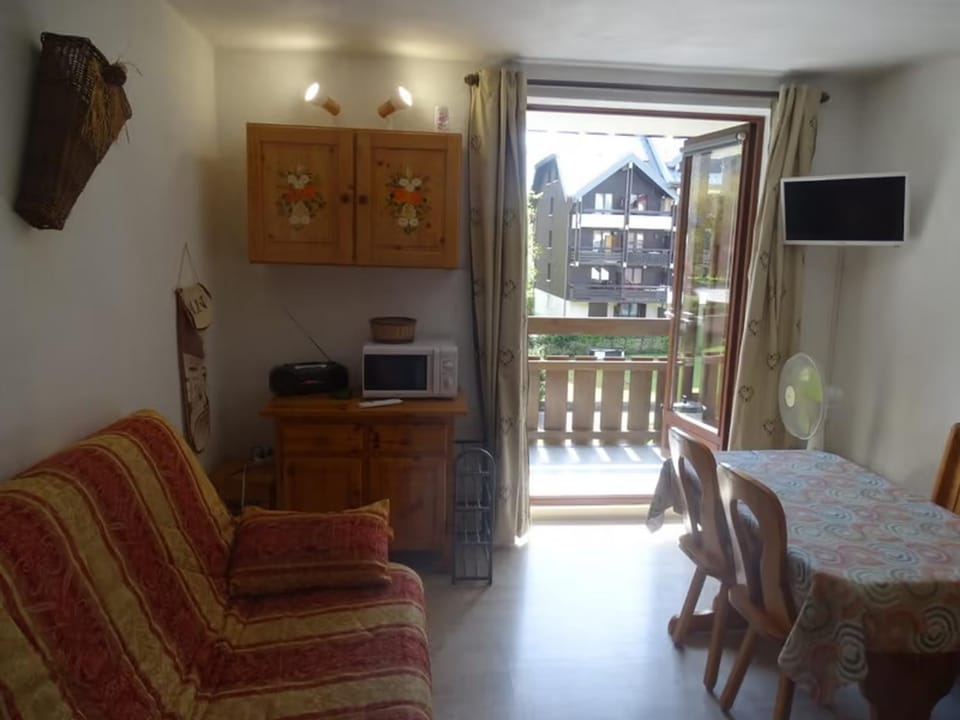 Studio cosy pour 4 à Samoëns - FR-1-846-22 Apartment in Samoëns