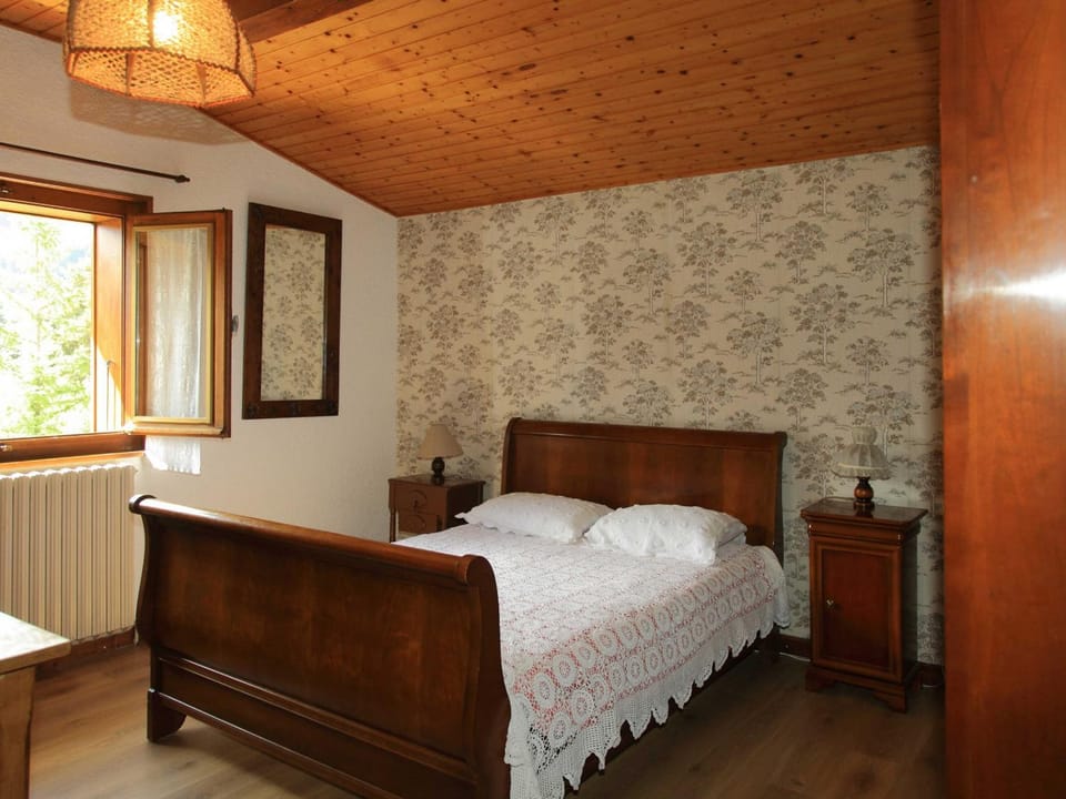 Charmante Villa à Samoëns avec Wifi et 2 Chambres - FR-1-846-34 Apartment in Samoëns
