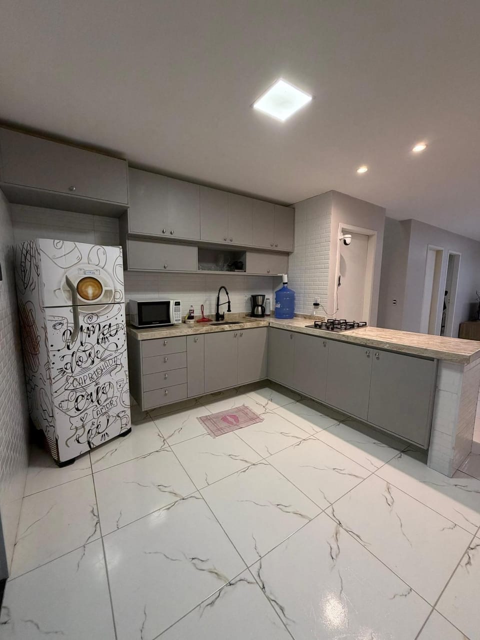 Communal kitchen, kitchen