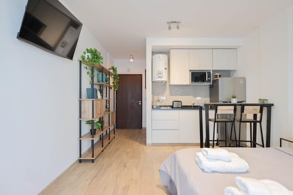 TV and multimedia, Kitchen or kitchenette, Dining area