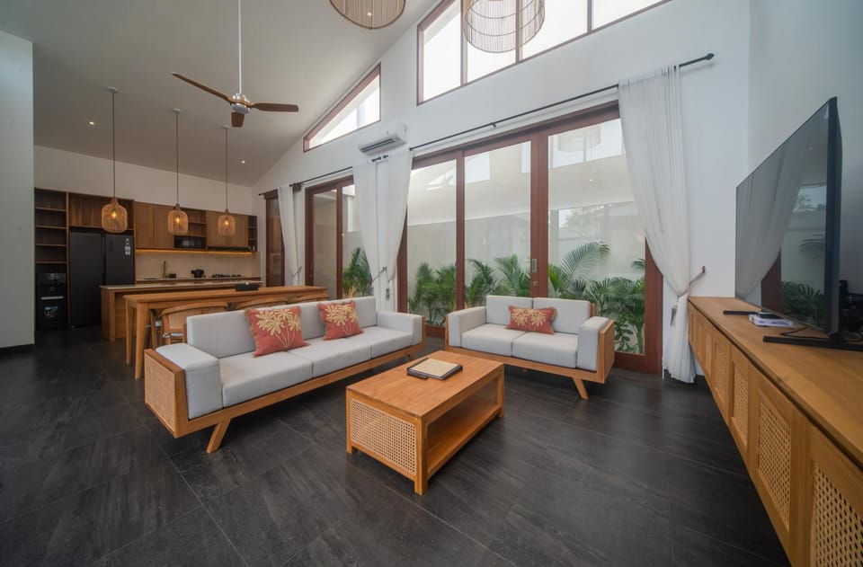 Brand New 3Bedroom Lucky Lotus Villa Private Pool Villa in Denpasar