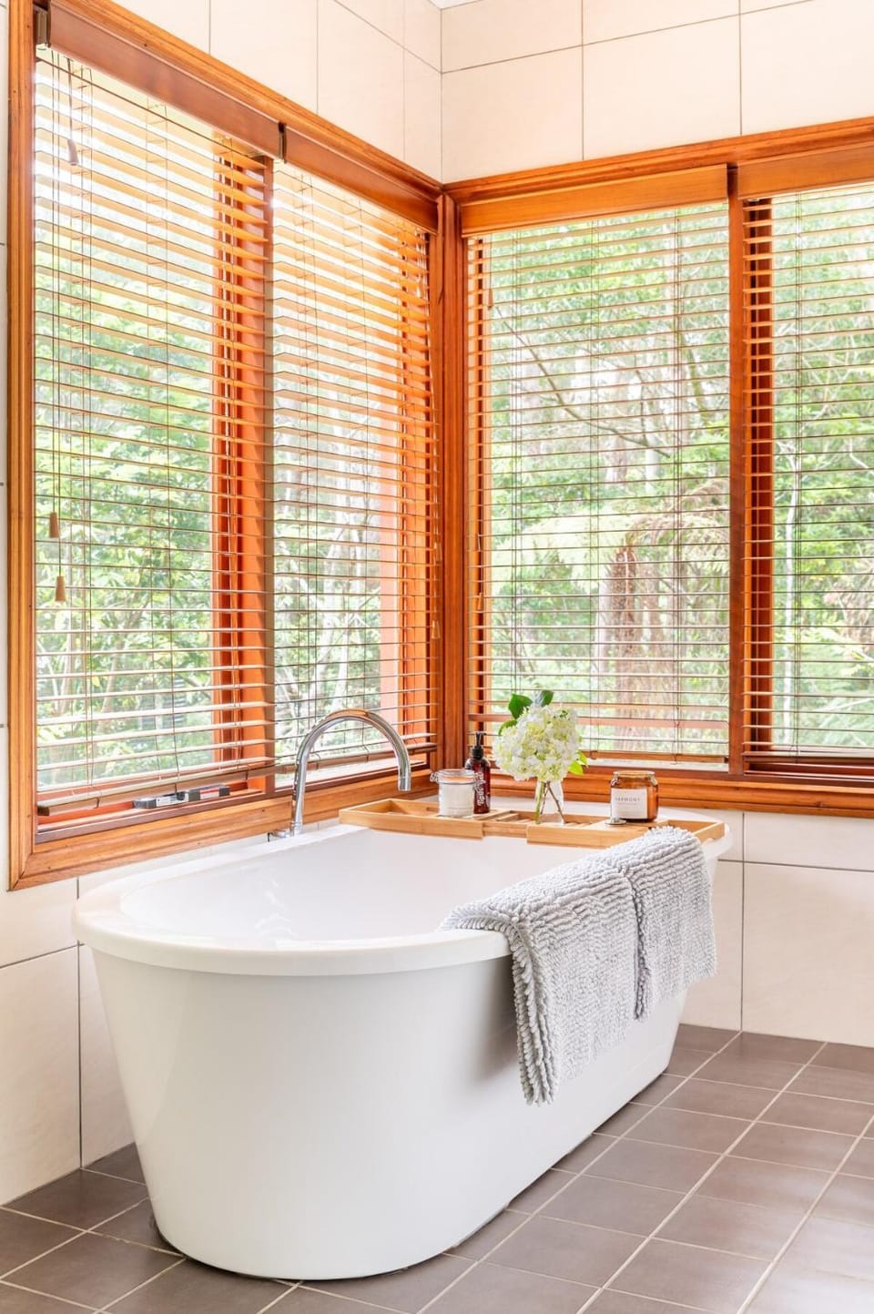 Natural landscape, Bathroom, Bath