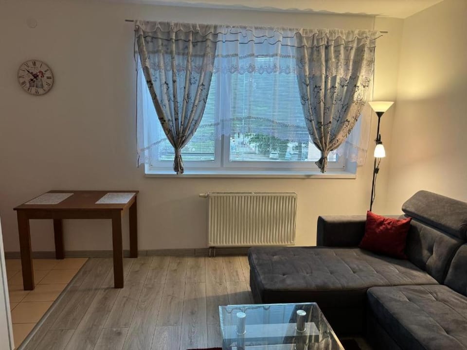 Ubytovanie v centre s garážovým státím Apartment in Slovakia