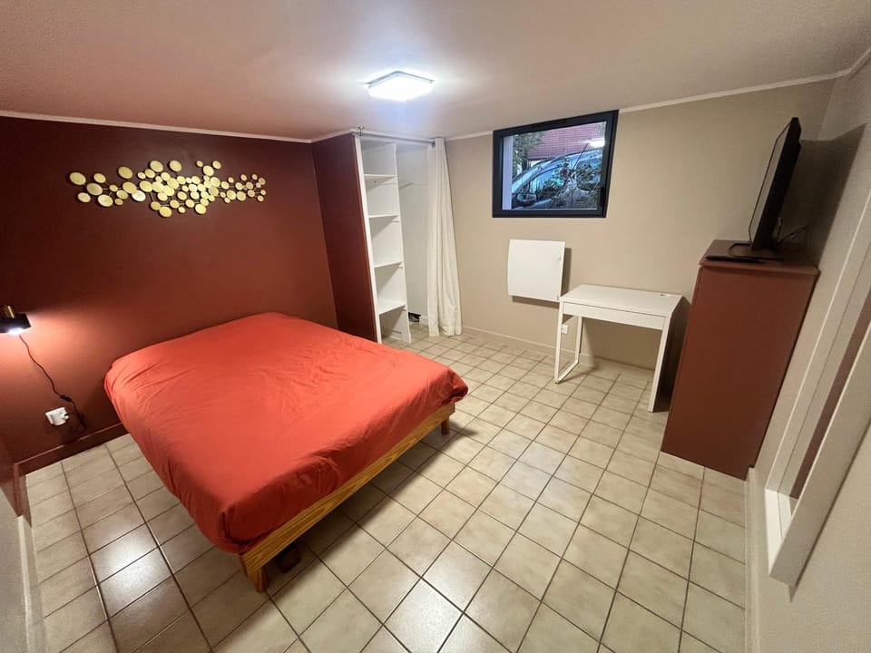 TV and multimedia, Bedroom