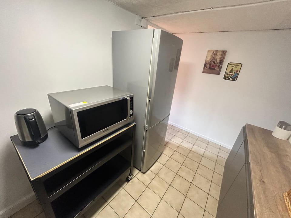 Kitchen or kitchenette, oven, pet friendly