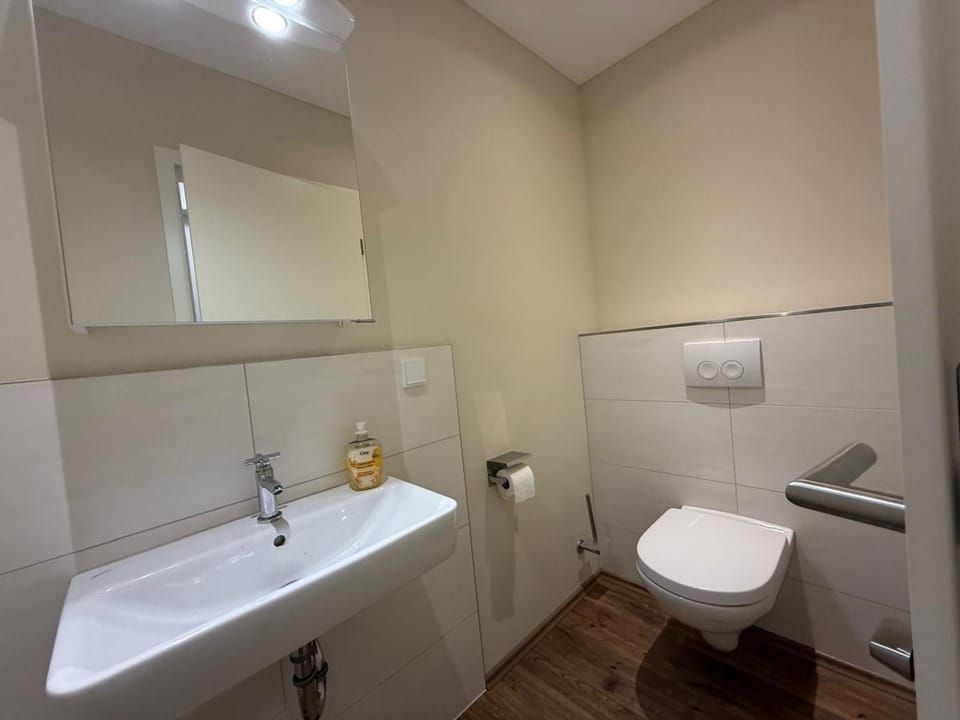 Toilet, Bathroom