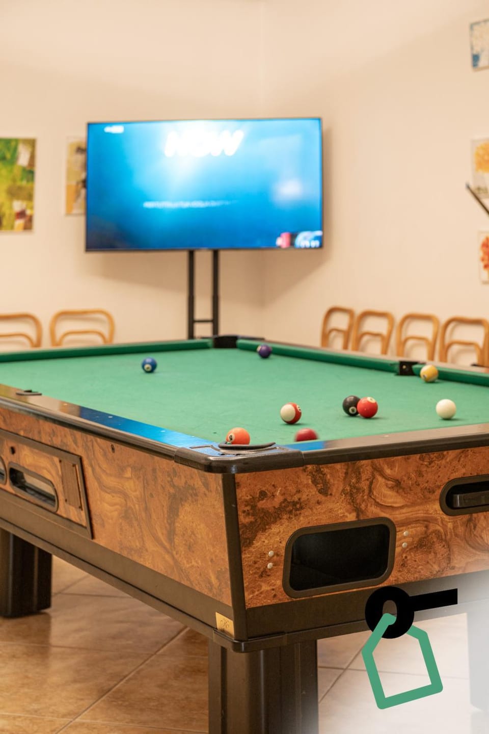 Communal lounge/ TV room, Billiard