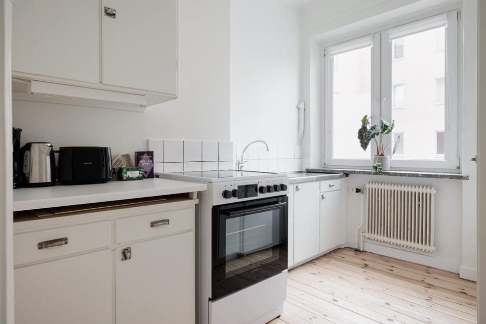 Cozy home in charming suburb Apartment in Solna