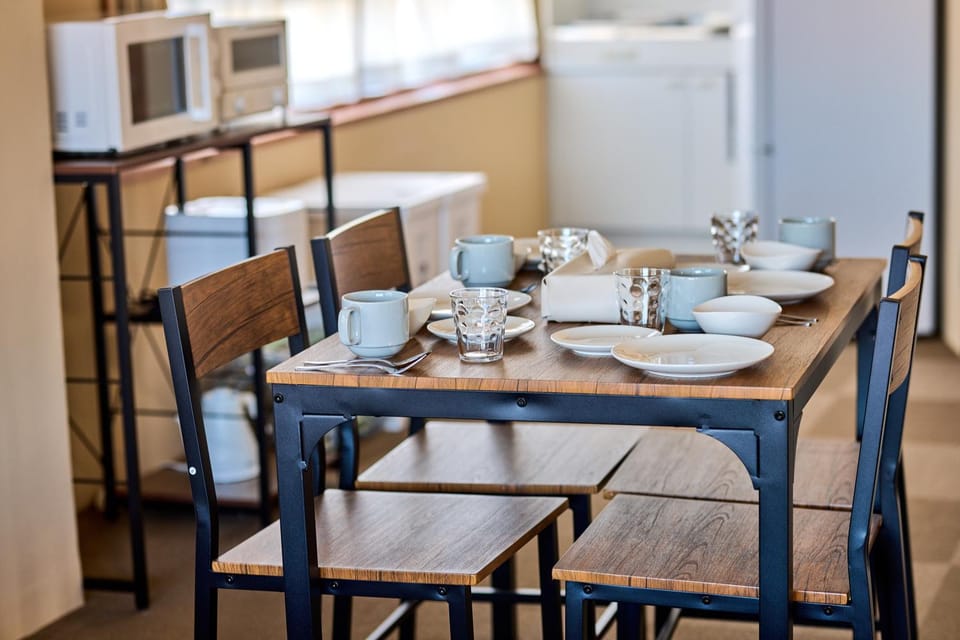 Kitchen or kitchenette, Food