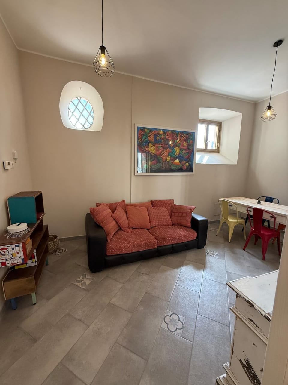 Living room, Seating area, Dining area, Evening entertainment