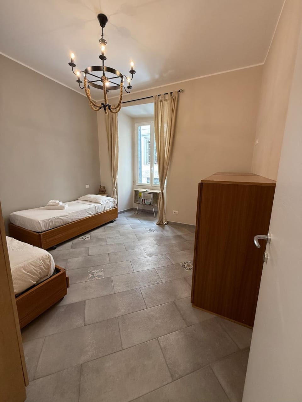 Bed, Photo of the whole room, Bedroom, towels, wardrobe