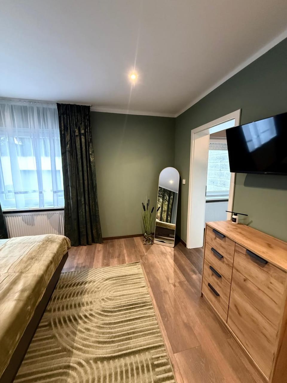 TV and multimedia, Bedroom