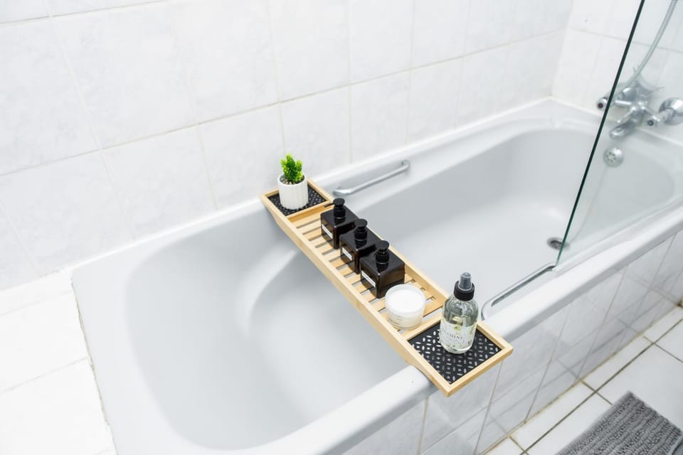 Bathroom, Bath