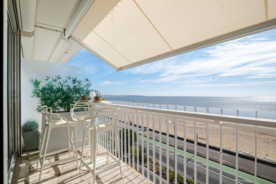 Balcony/Terrace, Dining area, Sea view