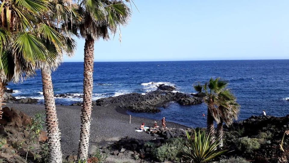 Atlantic Villa Erica - The Palms - 4 Pools & Garden - Golf del Sur Apartment in Abona