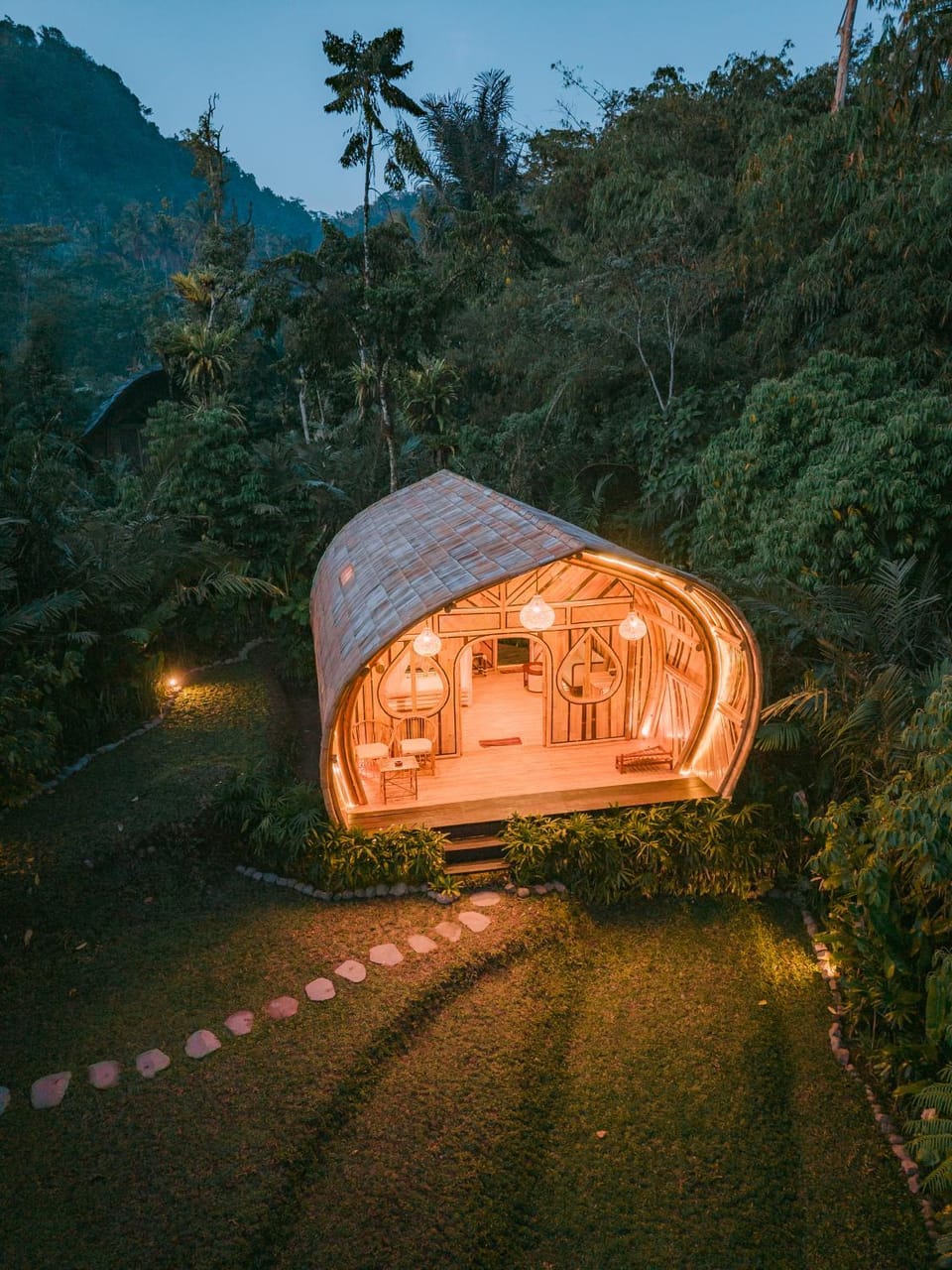 Arcana Hideout - The Aesthetic Bamboo Escape Villa in Selat