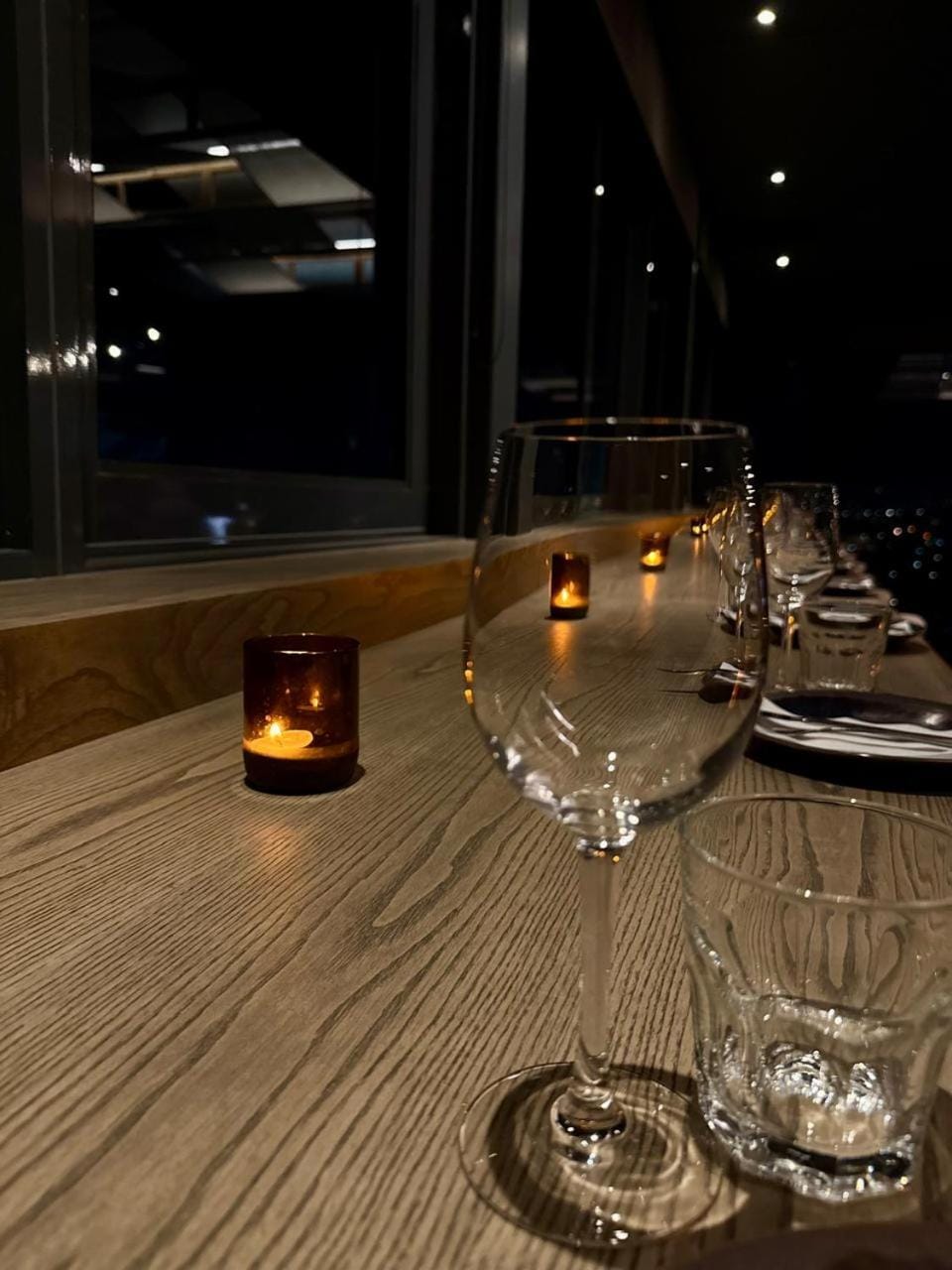 Restaurant/places to eat, City view