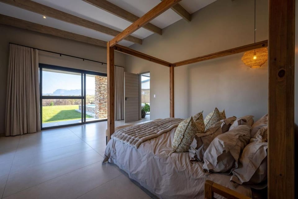 Niemandsland Villa in South Africa