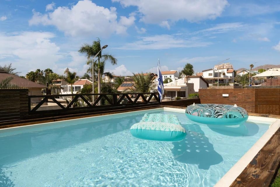 Presidential Ocean Suite Apartment in Eilat