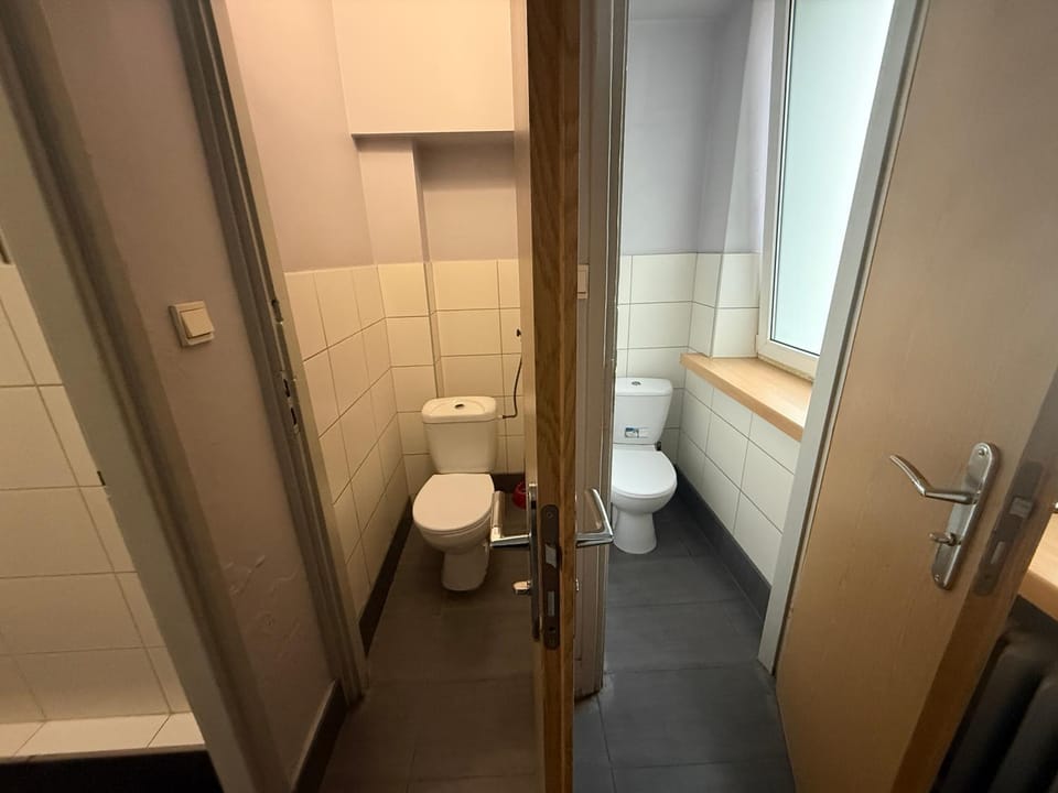 Toilet, Bathroom