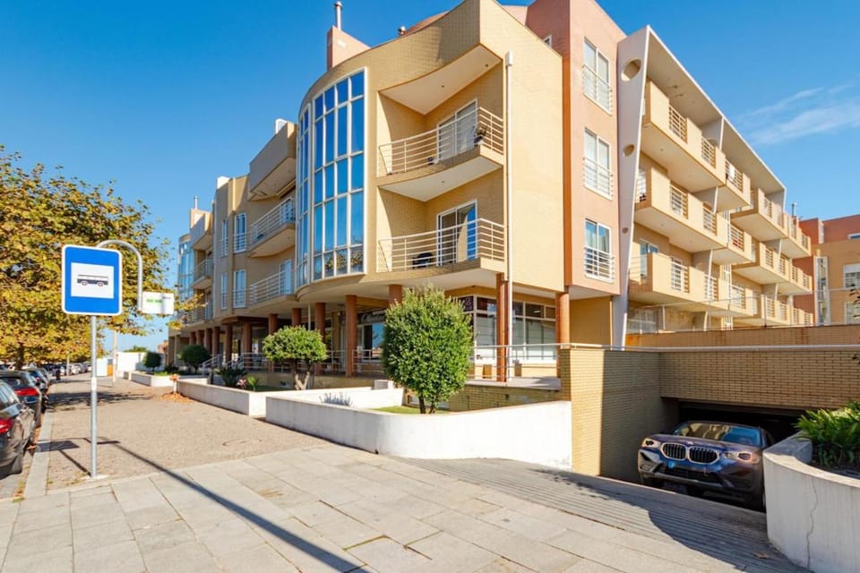Property building, Street view, Location, Parking