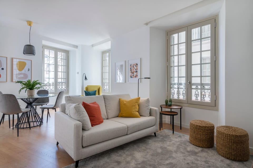 Property building, Living room