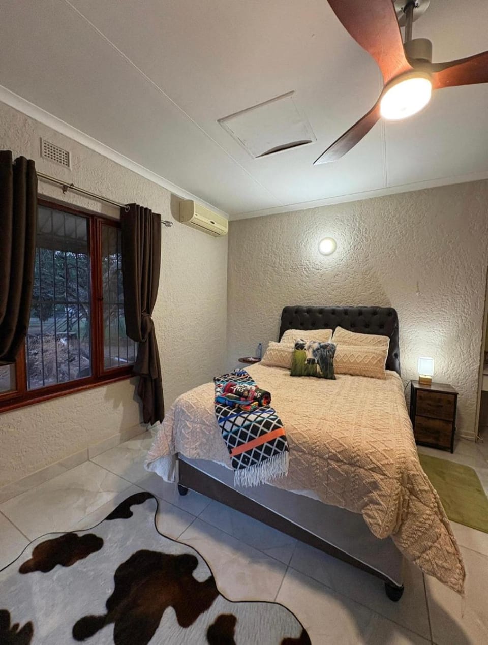Nguni Gaste Huis Bed and Breakfast in Gauteng