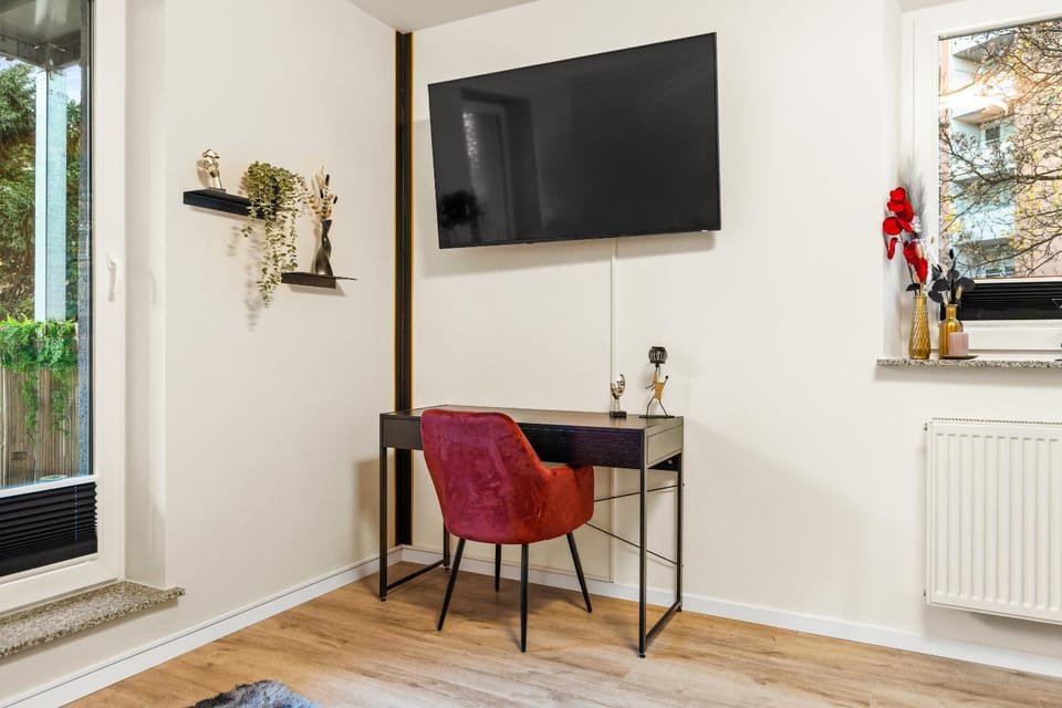 TV and multimedia, Seating area, internet
