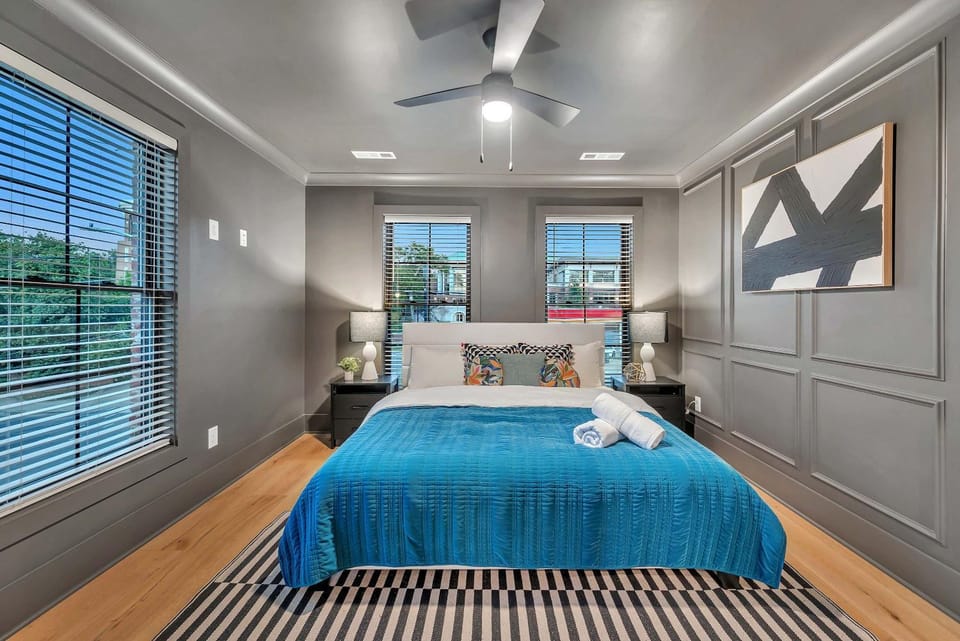 New Bright Modern Townhome with Rooftop & Garage House in Nashville