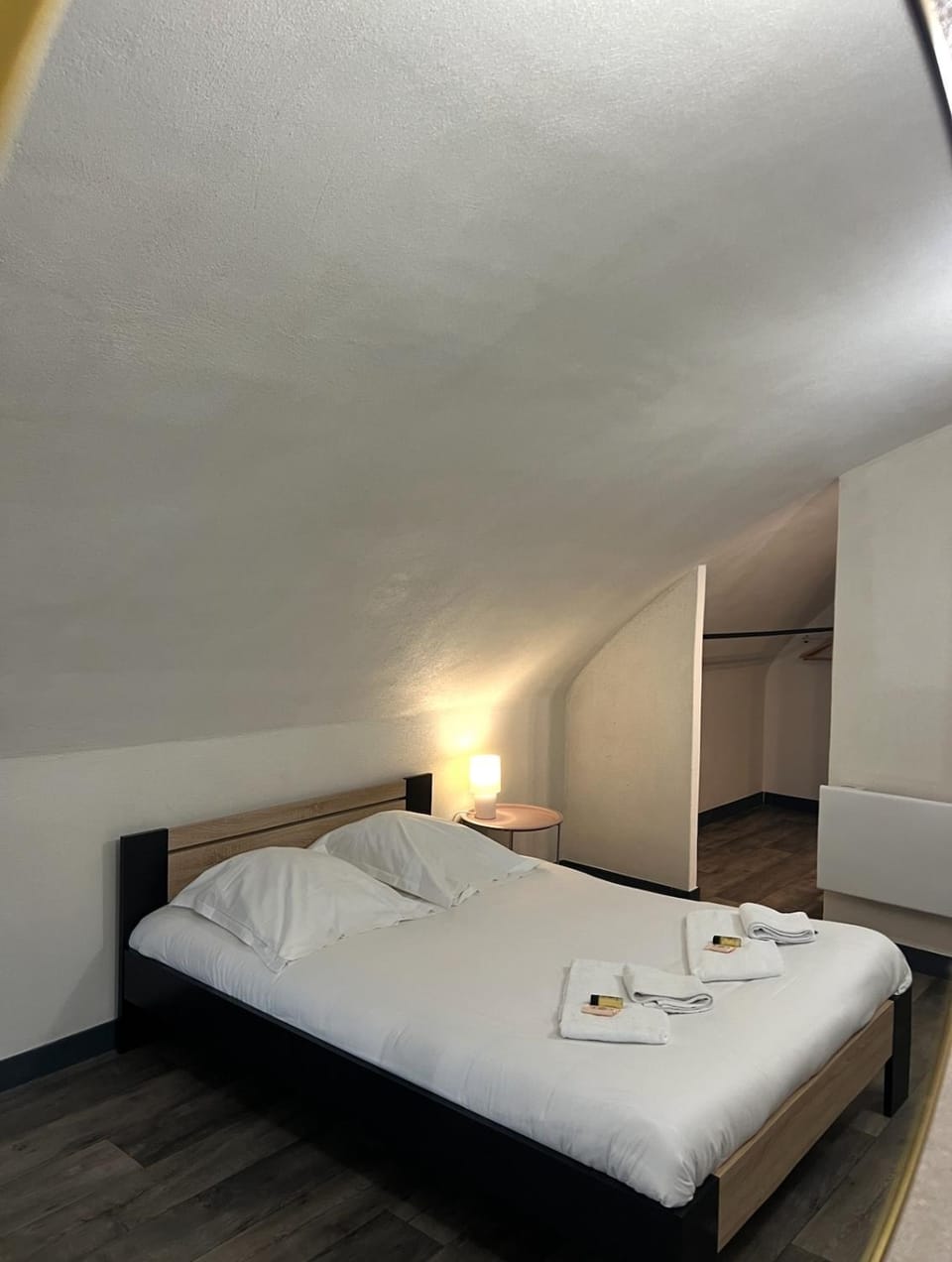 Le Loft 15 - Château Fort Apartment in Auvergne-Rhône-Alpes