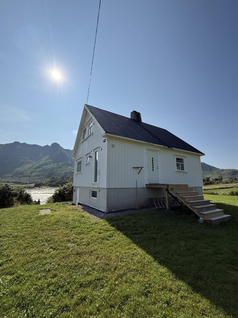 Property building, Day, Natural landscape, Mountain view
