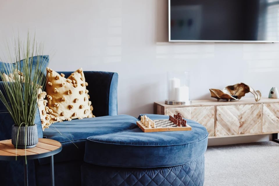 TV and multimedia, Living room, Seating area