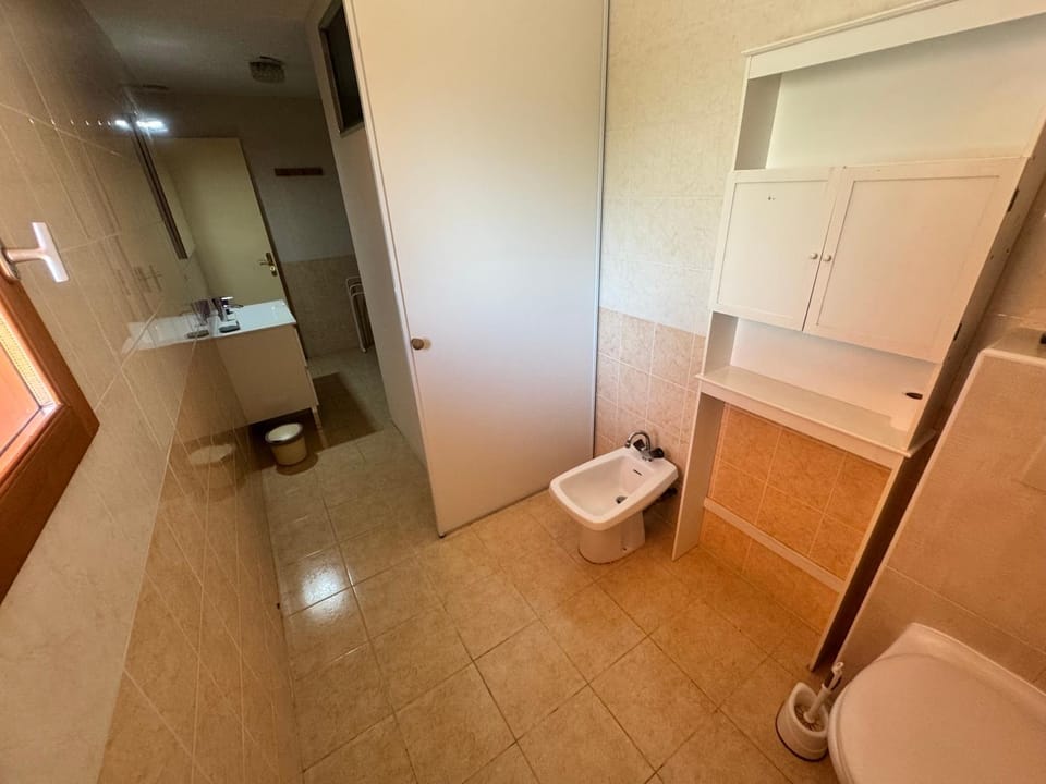 Toilet, Bathroom, bidet
