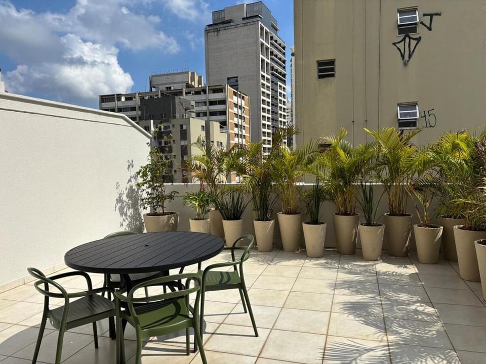 (LK905) Garden Ensolarado no Terraço Próx Paulista Apartment in Sao Paulo City