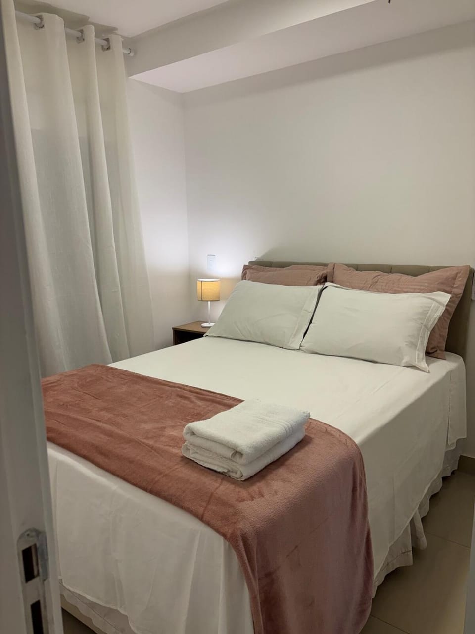 (LK905) Garden Ensolarado no Terraço Próx Paulista Apartment in Sao Paulo City