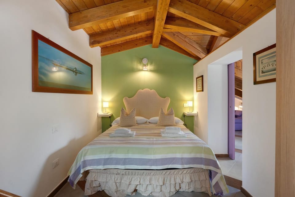Property building, Living room, Bedroom