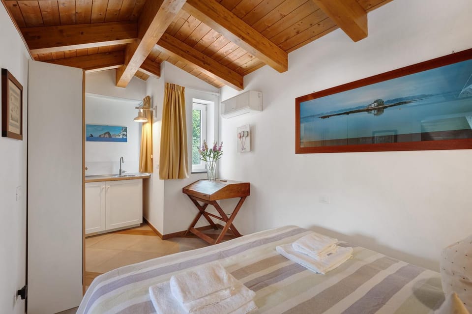 Property building, Living room, Bedroom